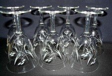 7 Verres à pieds en Cristal