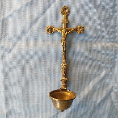 Magnifique bénitier crucifix - magnifique,