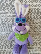 Doudou peluche  lapin violet mauve blanc bandana vert  Milka 30 cm