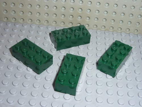 Lego dkgreen bricks 2x4 - lego,