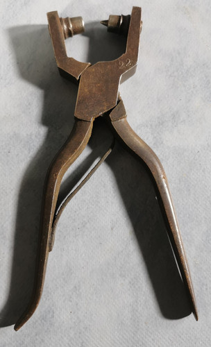 Outil ancien cordonnier - de,