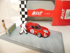 FERRARI 250 LM N°23 LE MANS 1964 BEST 9604 1:43 DIORAMA