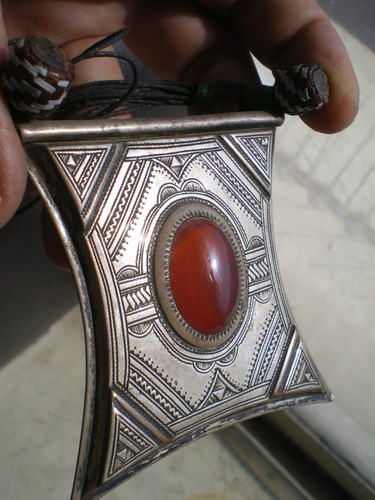 Pendentif géant ancien - pendentif,