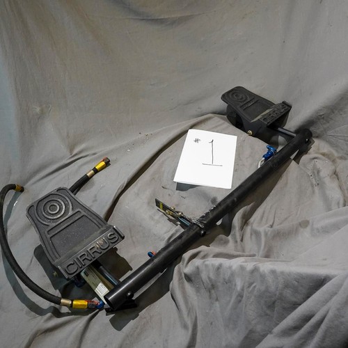 Cirrus sr22t rudder - sr22t,