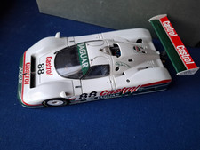 MOTORBOX EXOTO JAGUAR XJR69