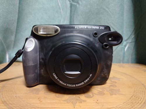 Fujifilm instax 210 - instax, instant