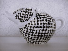 THÉIÈRE ÉLÉPHANT MOTIF