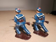 L.R (Louis Roussy) Aluminium -