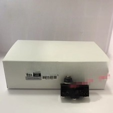 1PC NEW Omron Z-15GK55-B