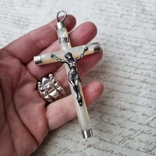 Grande Croix Ancienne en Nacre