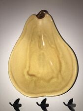 VALLAURIS JOLIE COUPE BARBOTINE EN FORME DE POIRE