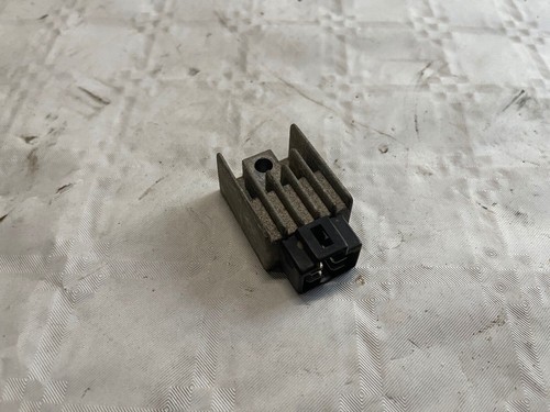Regulateur peugeot 80 sx - regulateur,