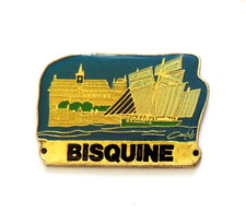 RNT 01/ pin's bateau voilier Bisquine Cancale