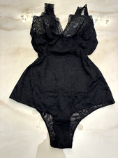 TEZENIS SUPERBE BODY EN DENTELLE SANS ARMATURES TAILLE S/M