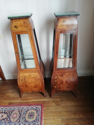 Sellettes vitrines en - ,