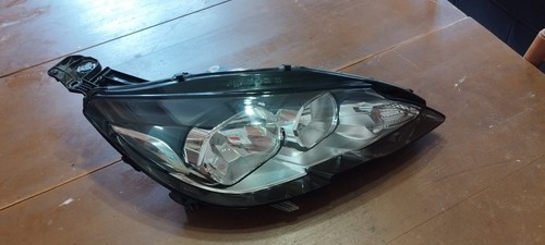 Optique avant principal droit