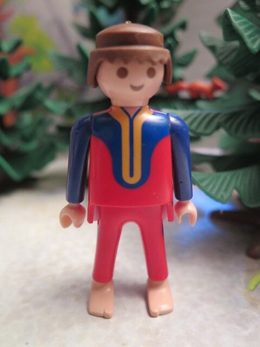 Homme combinaison plongée