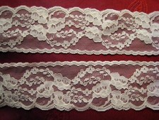 DENTELLE de CALAIS ivoire