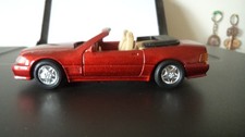 MINIATURE MERCEDES BENZ 500 SL