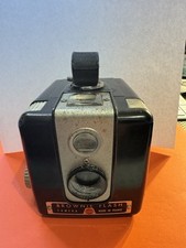 Appareil Photo Ancien BROWNIE FLASH - Made in France