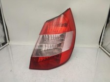 Feu arriere principal droit