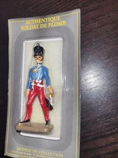 Lot 018: soldat de plomb