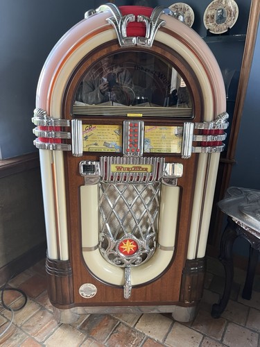 Wurlitzer jukebox 1015 - wurlitzer, «