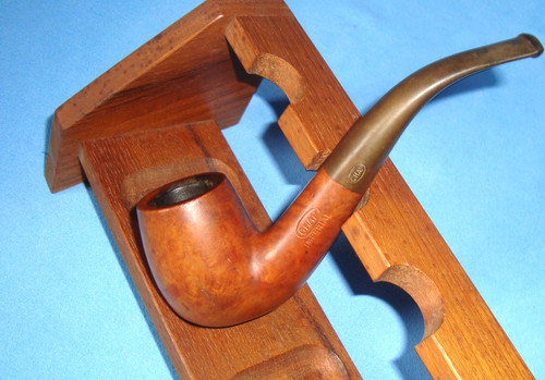 Pipe courbe ancienne - , chap