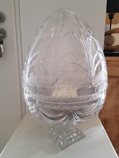 Une Cave A Champagne En Cristal Blanc