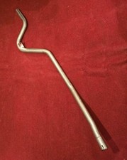 Tube intermediaire echappement