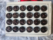 Plaque boutons anciens - de, 24