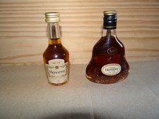 Deux rares mignonnettes Cognac
