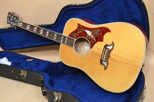 Gibson DOVE 2011 avec étui