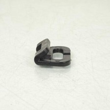 Crochet gouttiere pour tapis