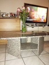 Table Basse en Granit - l'Alliance Parfaite du Granit et du Design 