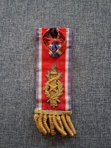 Rare insigne ordre médaille - rare,