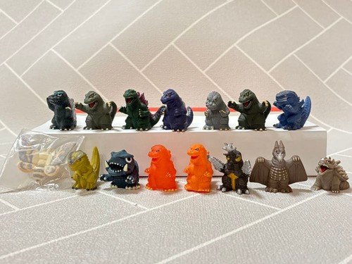 Lot mini figurines - lot,