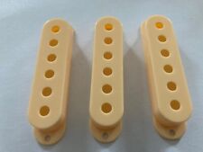 3 STRATOCASTER PICK UP COVER