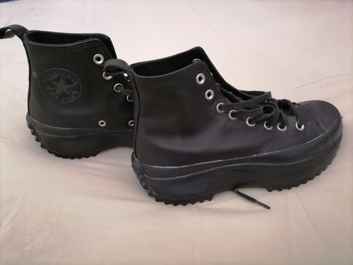 Converse cuir noires semelle