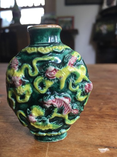 Antique chinese republic snuff - republic,