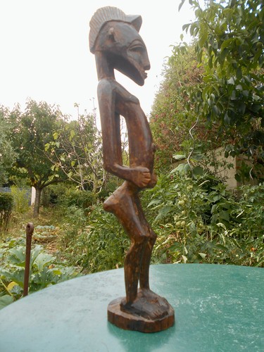 Statue africaine ancienne