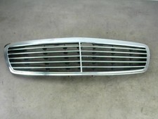 Calandre RENAULT MEGANE