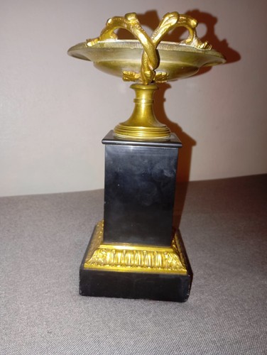 Vase style coupe - , iii