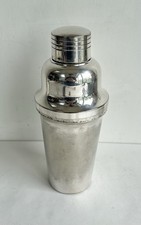 Ancien shaker métal argenté