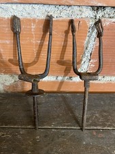 Paire Éperons Anciens