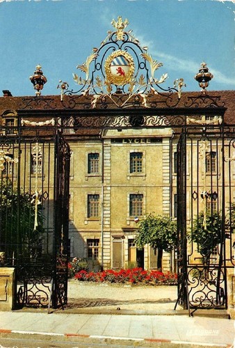 Autun détail la porte - la,