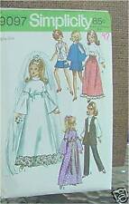 SIMPLICITY WARDROBE BARBIE