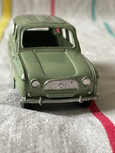 Renault vraie dinky - 4l,