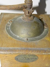 *ANCIEN MOULIN A CAFE BOIS