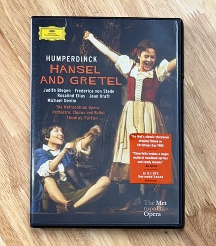 Hansel and gretel metropolitan - gretel,